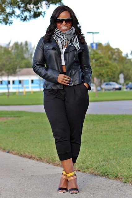 Foto: Reprodução / <a href="http://www.curvesandconfidence.com/2013/03/weekend-wear-sweats-and-heels.html" target="_blank">Curves and Confidence</a>
