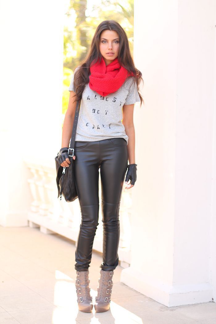Foto: Reprodução / <a href="http://vivaluxury.blogspot.com.br/2011/12/im-almost-not-crazy-stylemint-t-shirt.html" target="_blank">Viva Luxury</a>