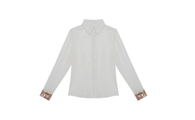 Camisa punhos de paetês PatBo para C&A por R$129,00 na C&a></p>
<p class=