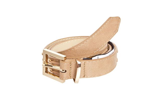 Cinto nude MNG Barcelona por R$79,90 na <a href="http://www.dafiti.com.br/Cinto-MNG-Barcelona-Metal-Bege-1459761.html" target="blank_">Dafiti</a>