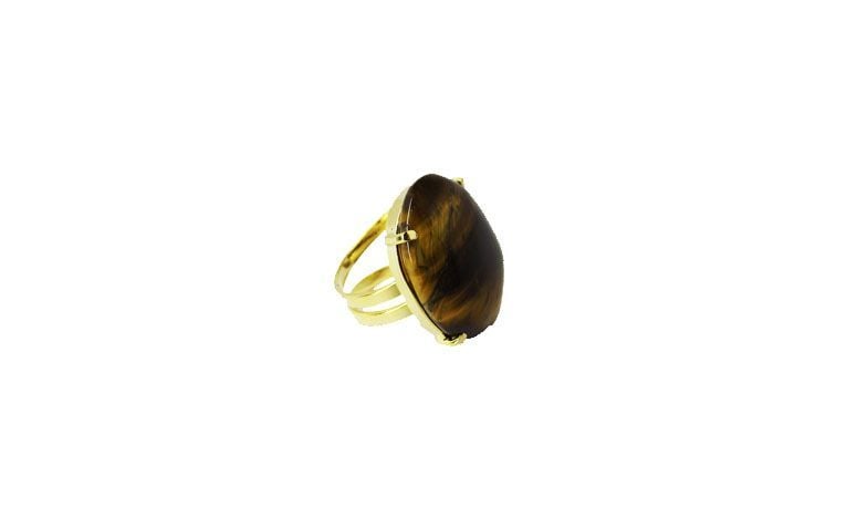 Anel banhado a ouro com pedra natural Olho de Tigre por R$56,90 na<a href="http://www.elo7.com.br/anel-pedra-natural-olho-de-tigre/dp/53A126#hsn=0&df=d&uso=o&smk=0&pso=up&ss=0&osbt=b-o&srq=0&sv=0" target="_blank">Elo7</a>