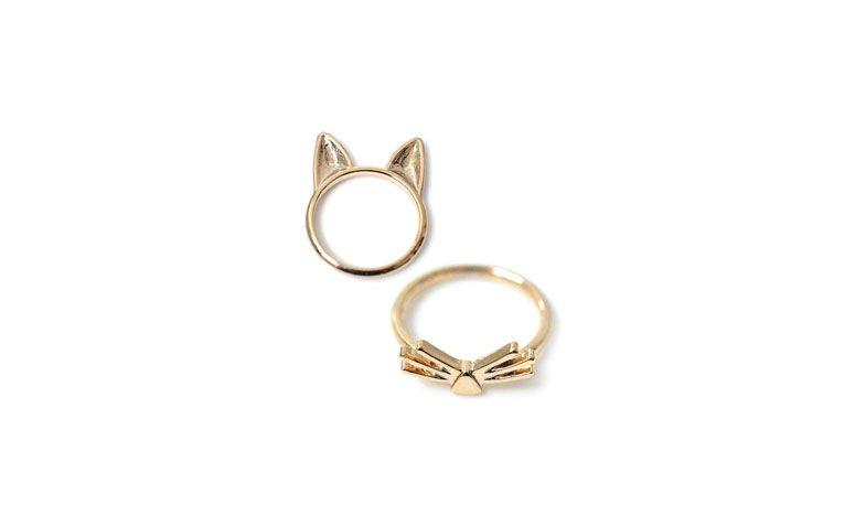 Conjunto de minianéis de gato por R$39,90 na <a href="http://www.accessorize.com.br/anel-alianca-kayleigh-2749/p?cc=603" target="_blank">Accessorize</a>