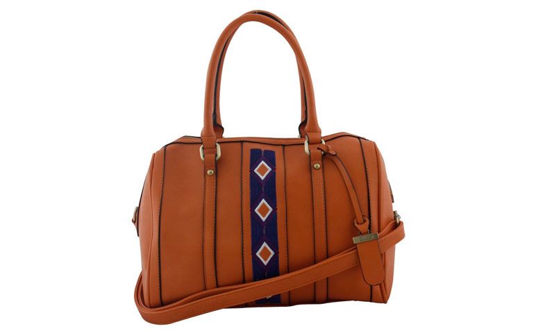 Bolsa laranja Davinci por R$112,30 na <a href="http://www.ellastore.com.br/bolsas-femininas/davinci/bolsa-davinci-dv-0817-laranja" target="_blank">Ella Store</a>