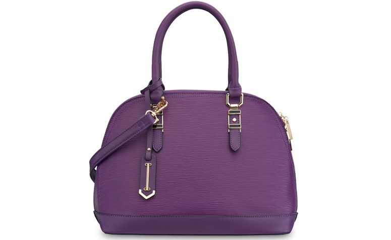 Bolsa de mão lilás escuro Pallas por R$149,90 na <a href="http://www.ellastore.com.br/bolsas-femininas/pallas/bolsa-pallas-pl2104-lilas-escuro" target="_blank">Ella Store</a>