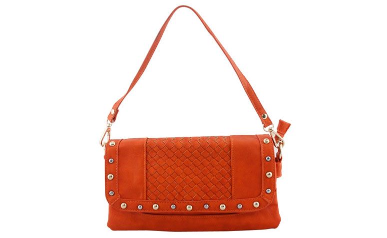 Bolsa laranja Vitorino Maské por R$84,20 na <a href="http://www.ellastore.com.br/bolsas-femininas/por-marca/vitorino-maske/bolsa-vitorino-maske-laranja-vm0450" target="_blank">Ella Store</a>