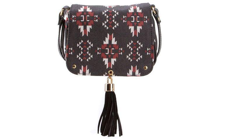 XAA ikat bag for R $ 216.00 in Farfetch