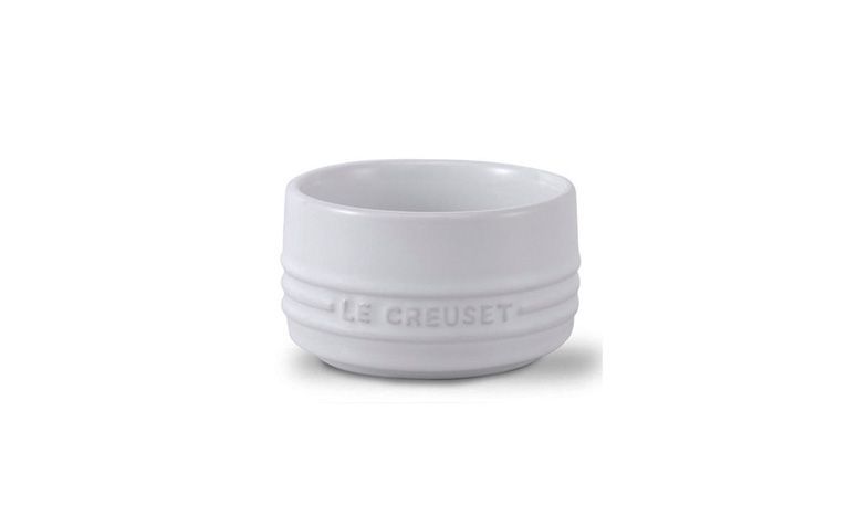 Ramekin de cerâmica de 200ml por R$45,60 na <a href="http://www.utilplast.com.br/ramekin_de_ceramica_le_creuset_branco_200_ml_-_17541/p" target="_blank">Utilplast</a>