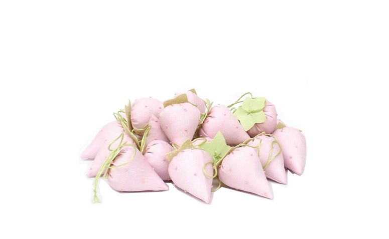 Sachê aromático de morango por R$6 no <a href="http://www.elo7.com.br/lembrancinha-cha-de-bebe-morango-sache/dp/39A5A4#hsn=0&df=d&uso=d&smk=0&pso=up&osbt=b-o&srq=1&sv=0" target="_blank">Elo7</a>
