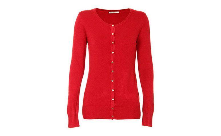 Cardigã vermelho por R$69,99 <a href="http://www.passarela.com.br/passarela/produto/cardigan-basico-feminino-mooncity-vinho-6400883317-0" target="_blank">Passarela</a>