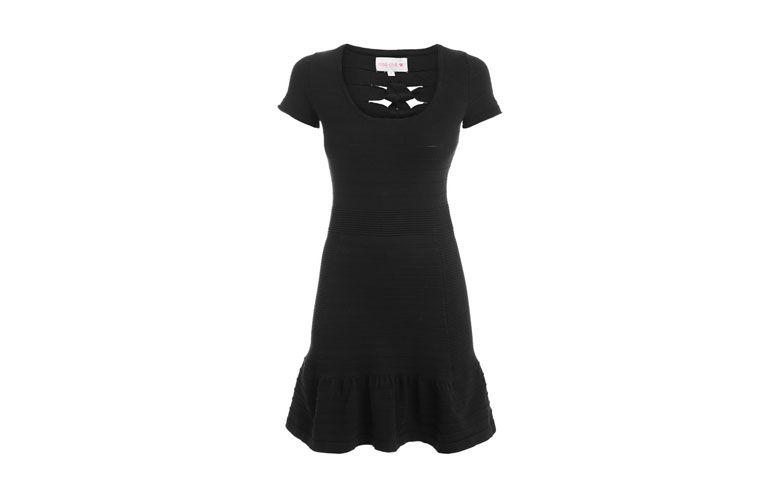 Vestido bandagem estilo baby doll por R$203,70 na <a href="http://ad.zanox.com/ppc/?29470516C1422770&ULP=[[http://www.shop2gether.com.br/vestido-maira.html?utm_source=Zanox&utm_medium=Affiliates&utm_campaign=custom_deeplink]]" target="_blank">Shop2gether</a>