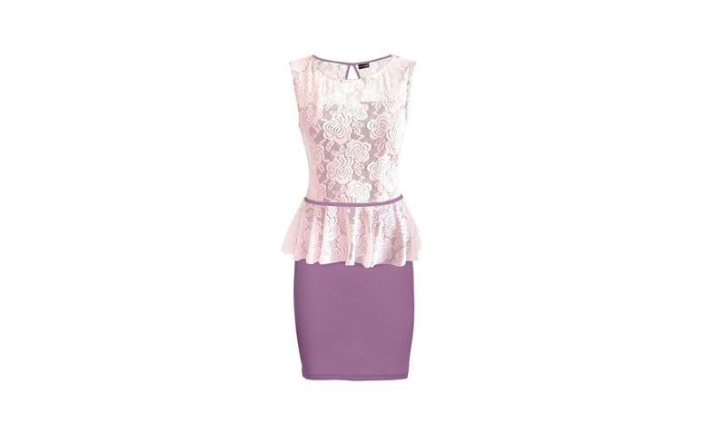 Vestido peplum com renda por R$139 na <a href="http://ad.zanox.com/ppc/?27713758C43009238&ULP=[[http://www.posthaus.com.br/moda/vestido-de-renda-lilas_art199539.html?PAC_ID=125109]]" target="_blank">Posthaus</a>