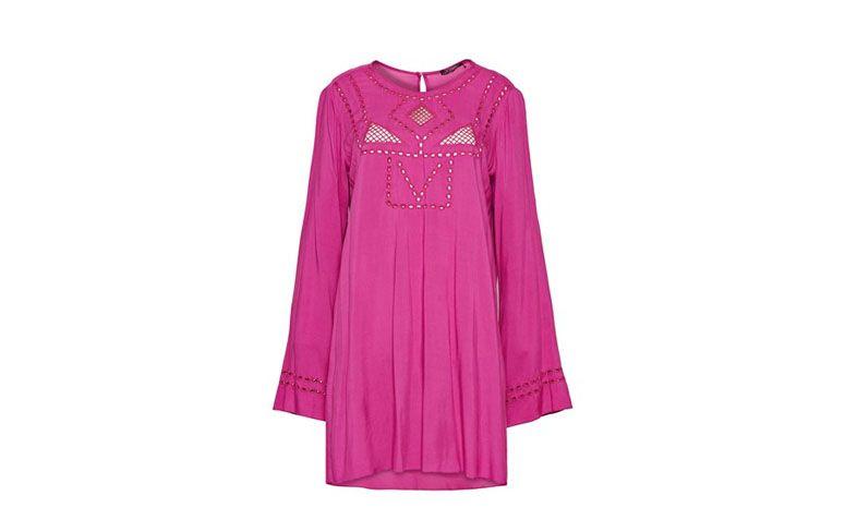 Vestido túnica curto por R$179,95 na <a href="http://www.tvz.com.br/camisa-bordado-linha-20112188-15/p" target="_blank">TVZ</a>