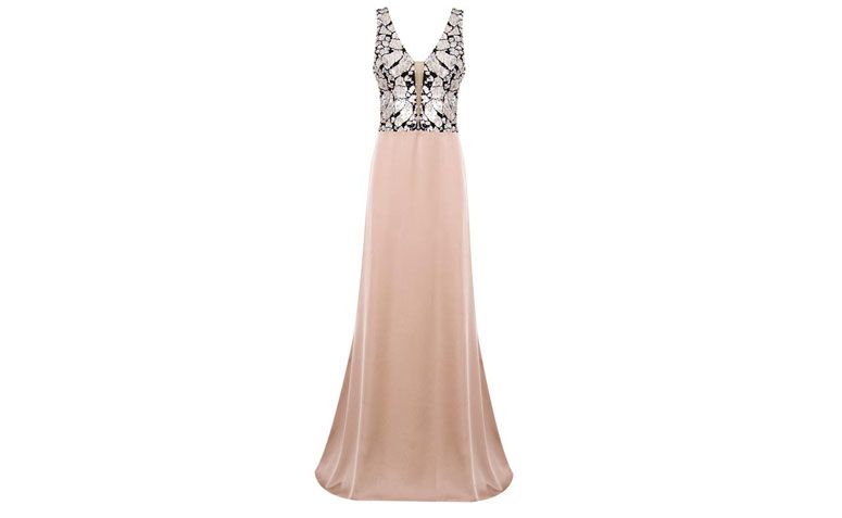 Vestido longo rosa bordado em paetê por R$898 na <a href="http://goo.gl/t2GmcP" target="_blank">Capitollium</a>
