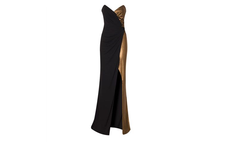 Vestido longo preto e dourado por R$1.798 na <a href="http://goo.gl/N46A15" target="_blank">Capitollium</a>