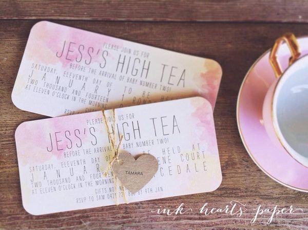 Foto: Reprodução / <a href="http://inkheartspaper.com.au/pages/birthday-baby-shower-invitations" target="_blank">Ink hearts paper</a>