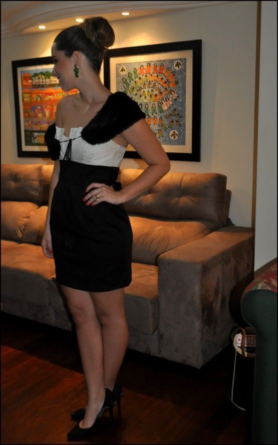 Foto: Reprodução / <a href="http://www.dasguimaraes.com.br/2011/10/look-do-casorio-2/">Das Guimarães</a>