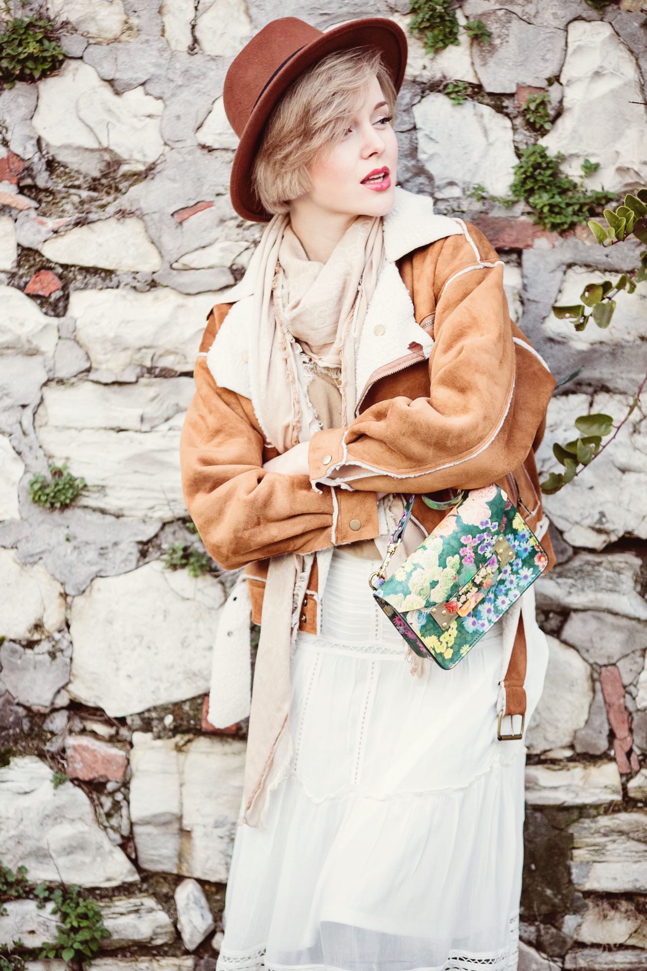 Foto: Reprodução / <a href="http://thecablook.com/outfit/boho-chic-kind-day/" target="_blank">Thecablook</a>