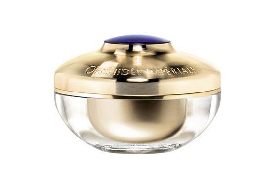 Orchidée Imperiale Rich Cream -  Guerlain. Preço: 1.649 reais. Tratamento anti-envelhecimento com extrato de orquídea que nutre a pele e ameniza sinais da idade.