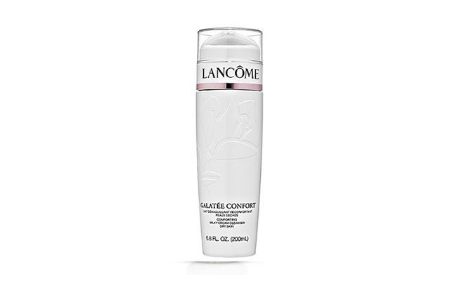 Loção para limpeza facial e removedor de maquiagem Lancôme para pele seca por R$160 na <a href="http://www.sepha.com.br/tratamento-limpeza-facial-galatee-confort-unissex-200ml-lancome-4128.html" target="_blank">Sepha</a>