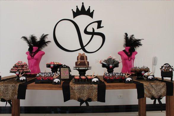 Foto: Reprodução / <a href="http://www.coisinhasdenoiva.com.br/2013/07/cha-de-lingerie.html" target="blank_">Coisinhas de Noiva</a>