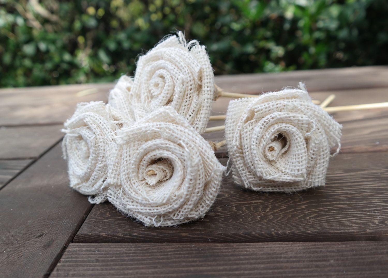 bunga hiasan pada kain dengan R $ 45.97 pada Etsy