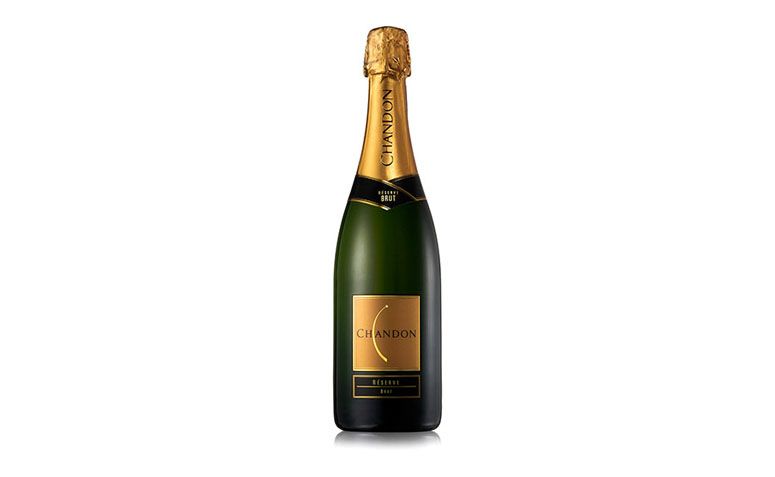 Espumante Chandon Brut por R$69,90 na <a href="http://www.submarino.com.br/produto/5349936/chandon-reserve-brut-750-ml&utm_source=zanox&utm_medium=display&utm_campaign=home&zanpid=29468767C92935836" target="blank_">Submarino</a>