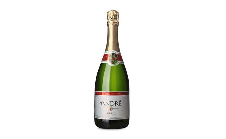 Espumante André California por R$34,00 na <a href="https://www.wine.com.br/prod10291.html" target="blank_">Wine</a>