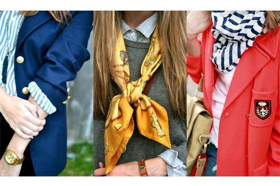 Brasões, suéteres sobrepostos à camisas, listras e blazers são elementos preppy.