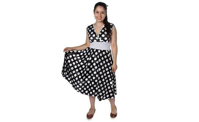 Fantasia anos 60 para comprar por R$67,44 na <a href="http://www.shoppingda25.com.br/Festa-a-Fantasia/Fantasias-Femininas/fantasia-anos-60-feminino-adulto-tamanho-m-203921___203921-SIT.html" target="blank_">Shopping da 25</a>
