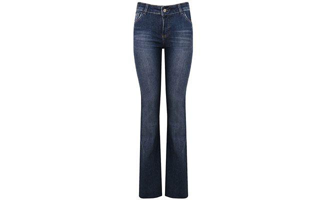 Calça flare Cantão por R$279 na <a href="http://www.capitollium.com.br/cat/calcas/24865.html" target="blank_">Capitollium</a>