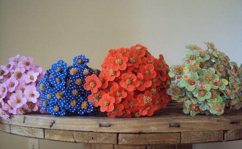Flores de Pêssego em tecido por R$ 0,45 na <a href=" http://www.elo7.com.br/flor-de-tecido-flor-de-pessego/dp/47C89A#df=d&uso=o" target="_blank">Elo7</a>
