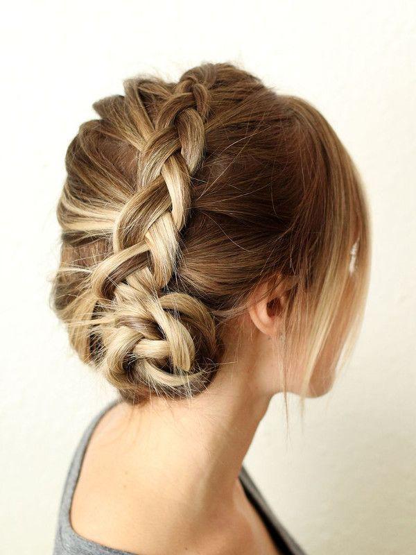 Reprodução/<a href="http://www.abeautifulmess.com/2013/10/how-to-style-a-simple-dutch-braid.html" target="_blank">A Beautiful Mess</a>