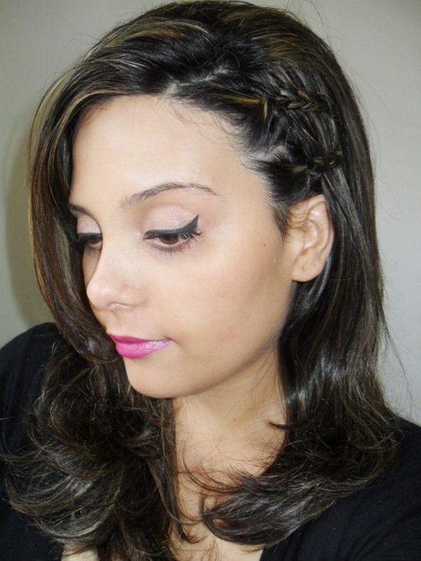 Reprodução/<a href="http://claudinhastoco.com/guia-do-cabelo-tranca-dupla-lateral/" target="_blank">Claudinha Stoco</a>