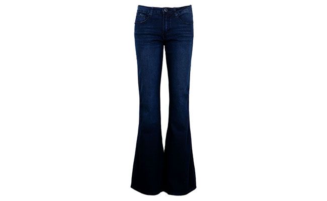 Calça flare Shoulder po R$198 na <a href="http://www.dafiti.com.br/Calca-Jeans-Shoulder-One-Flare-Azul-1442855.html" target="blank_">Dafiti</a>