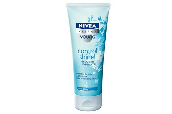 Hidrata a pele, controlando o excesso de oleosidade de maneira eficaz e duradoura (R$ 25,90 - na Renner)