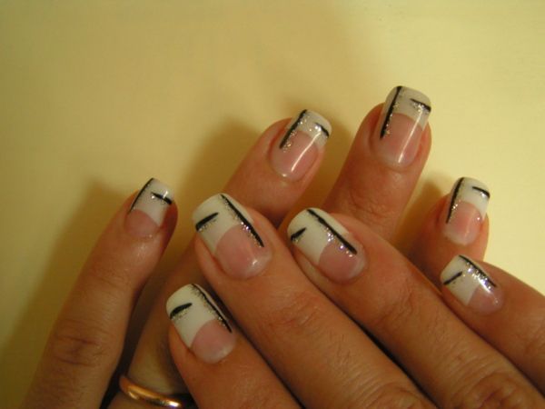 Foto: Reprodução / <a href="http://artesanatices.bloguepessoal.com/r5041/unhas-de-gel/2/" target="_blank">Artesanatices</a>