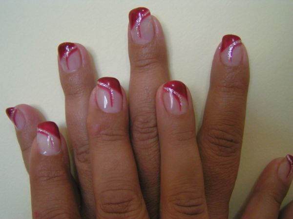 Foto: Reprodução / <a href="http://artesanatices.bloguepessoal.com/r5041/unhas-de-gel/1/" target="_blank">Artesanatices</a>