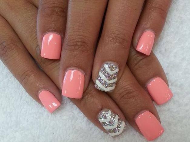 Foto: Reprodução / <a href="http://ellas-merecem.webnode.pt/unhas-de-gel/#!" target="_blank">Ellas Merecem</a>