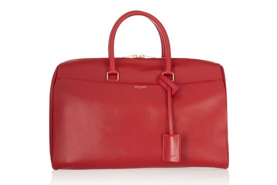 <p>Bolsa vermelha - Saint Laurent por US$2.650,00 na Loja Net-a-Porter. </p>