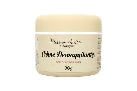 Remover a maquiagem também faz parte do processo de limpeza da pele. Aposte nos produtos que permitem limpar até mesmo o rímel à prova d’água e que removam a maquiagem totalmente sem arder os olhos. Creme demaquilante Marina Smith by 2beauty por R$26,00 na Sephora