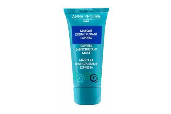 A máscara é um produto que você aplica, deixa agir e depois remove a fina camada que ela forma no seu rosto. Segundo o fabricante, esta máscara elimina os cravos superficiais e ajuda a fechar os poros. Máscara Anna Pegova por R$87,00 na loja online Anna Pegova