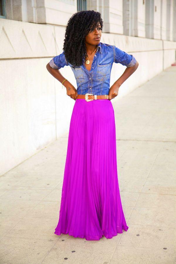 Foto: Reprodução / <a href="http://stylepantry.com/2013/11/15/fitted-denim-shirt-pleated-maxi-skirt/" target="_blank">Style Pantry</a>