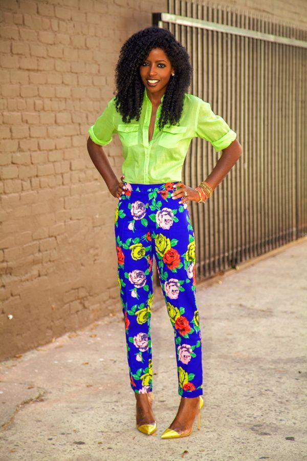 Foto: Reprodução / <a href="http://stylepantry.com/2013/09/19/safari-style-shirt-floral-pants/" target="_blank">Style Pantry</a>