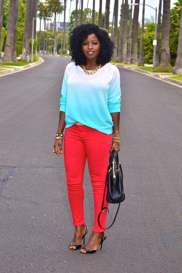 Foto: Reprodução / <a href="http://stylepantry.com/2012/07/04/patriotic-outfit-red-skinny-jeans-white-blue-ombre-top/" target="_blank">Style Pantry</a>