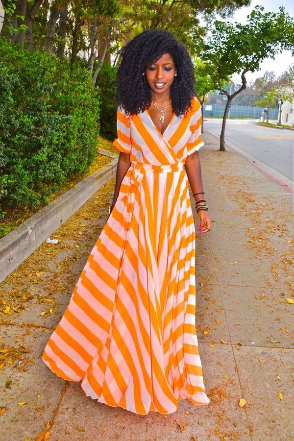 Foto: Reprodução / <a href="http://stylepantry.com/2013/03/18/neon-orange-striped-maxi/" target="_blank">Style Pantry</a>