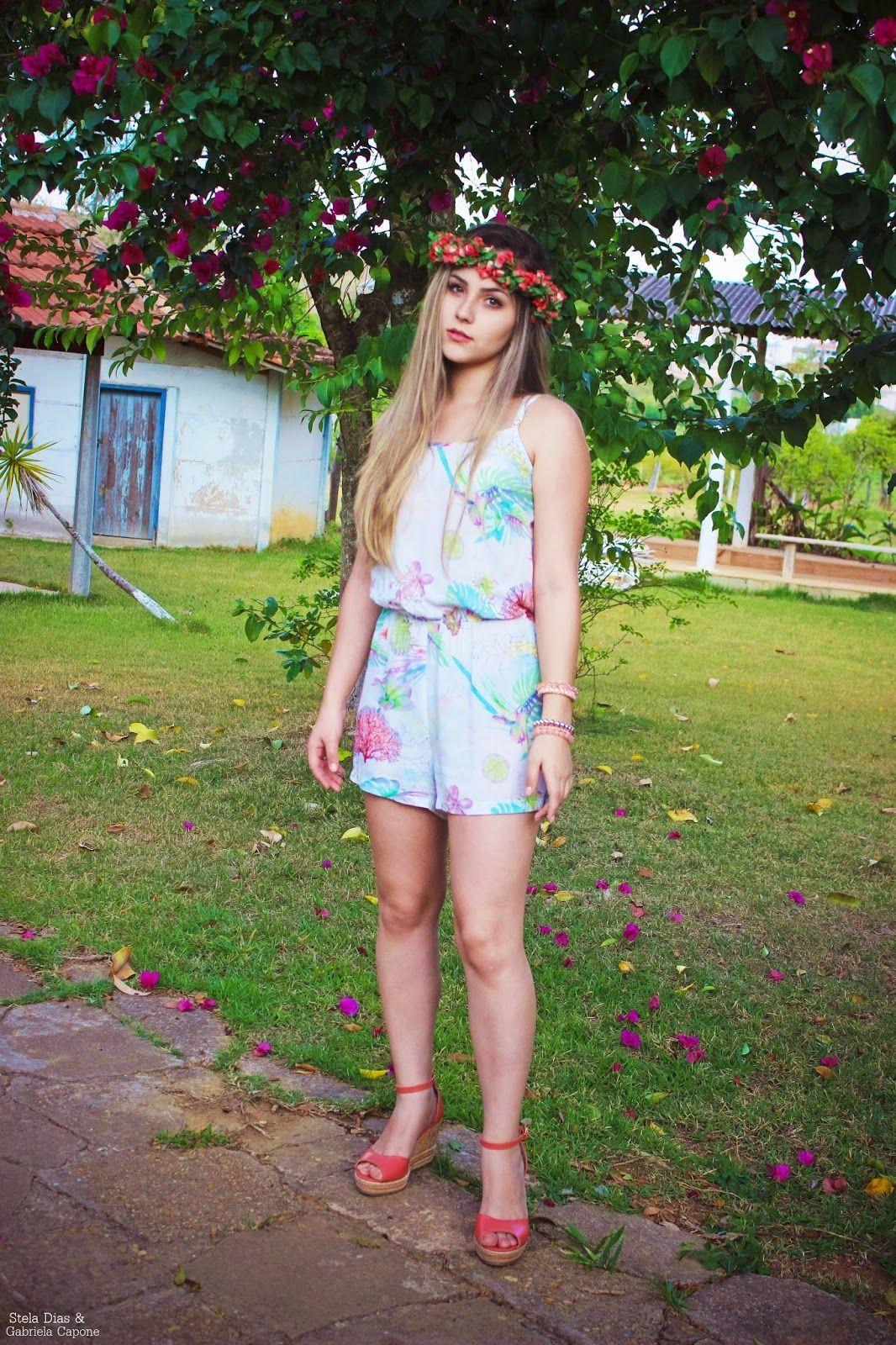 Foto: Reprodução / <a href=" http://www.gabrielacravoecanela.net/2014/10/look-macaquinho-espadrille.html" target="_blank">Gabriela Cravo e Canela</a>