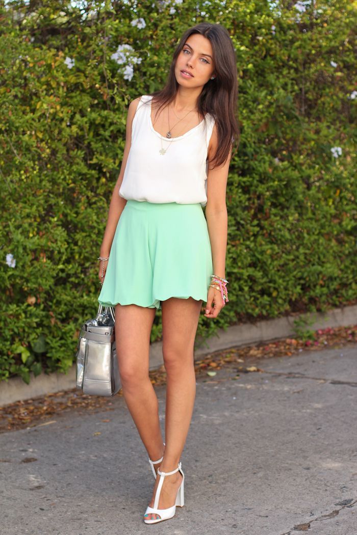 Foto: Reprodução / <a href="http://vivaluxury.blogspot.com.br/2012/05/summer-wardrobe-win-150-giftcard.html" target="_blank">Viva Luxury</a>