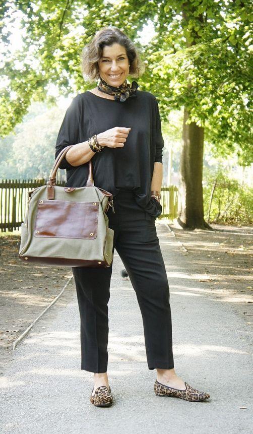 Foto: Reprodução / <a href="http://www.consueloblog.com/e-ai-a-mala-foi-bem-sucedida-looks-da-viagem-para-escocia-e-londres-com-uma-mala/" target="_blank"> Consuelo Blog </a>