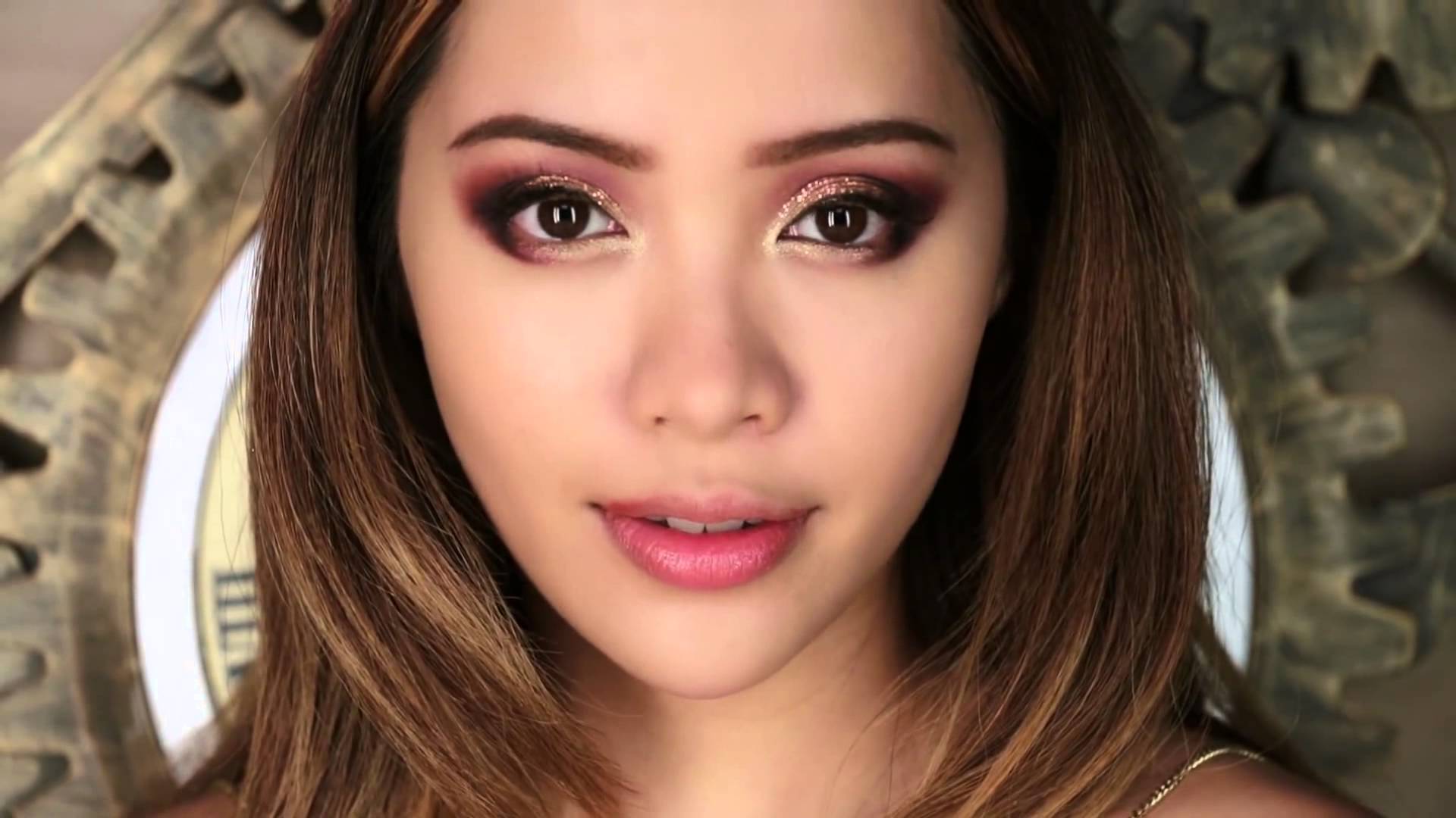 Foto: Reprodução / <a href="https://www.youtube.com/watch?v=NOllp3NRKNY" target="_blank">Michelle Phan</a>