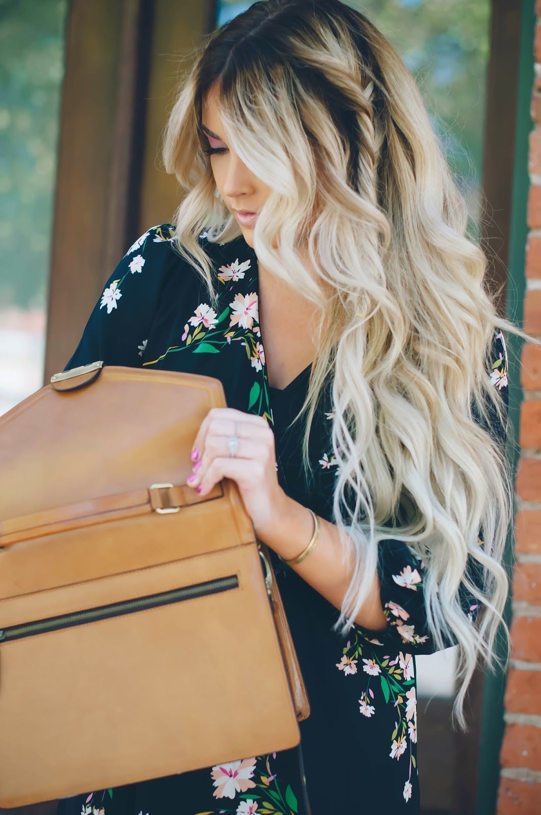 Foto: Reprodução / <a href="http://www.caraloren.com/2014/10/floral-lovin.html" target="_blank"> Cara Loren </a>